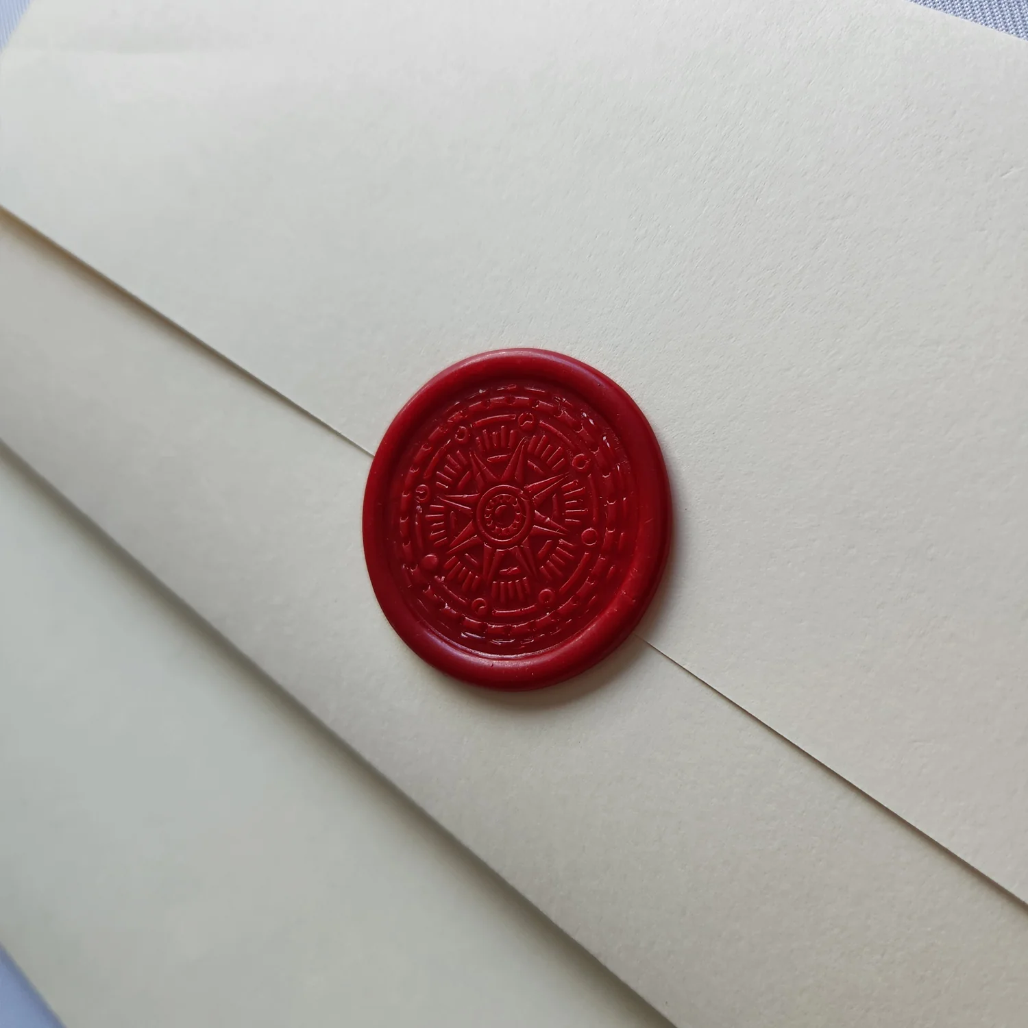 The Traitors Wax Seal Letter - Image 3